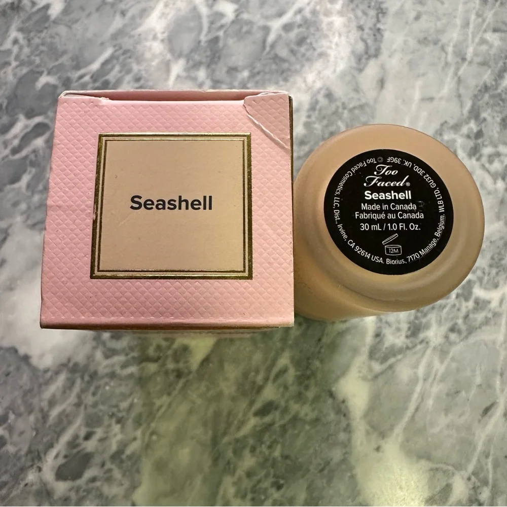 Too Faced Born This Way Foundation Seashell‎
